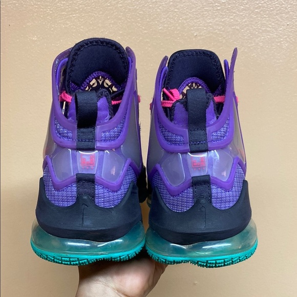 Nike LeBron 19 “DJ Bron Wild Berry Hyper Pink Teal” - Picture 5 of 17